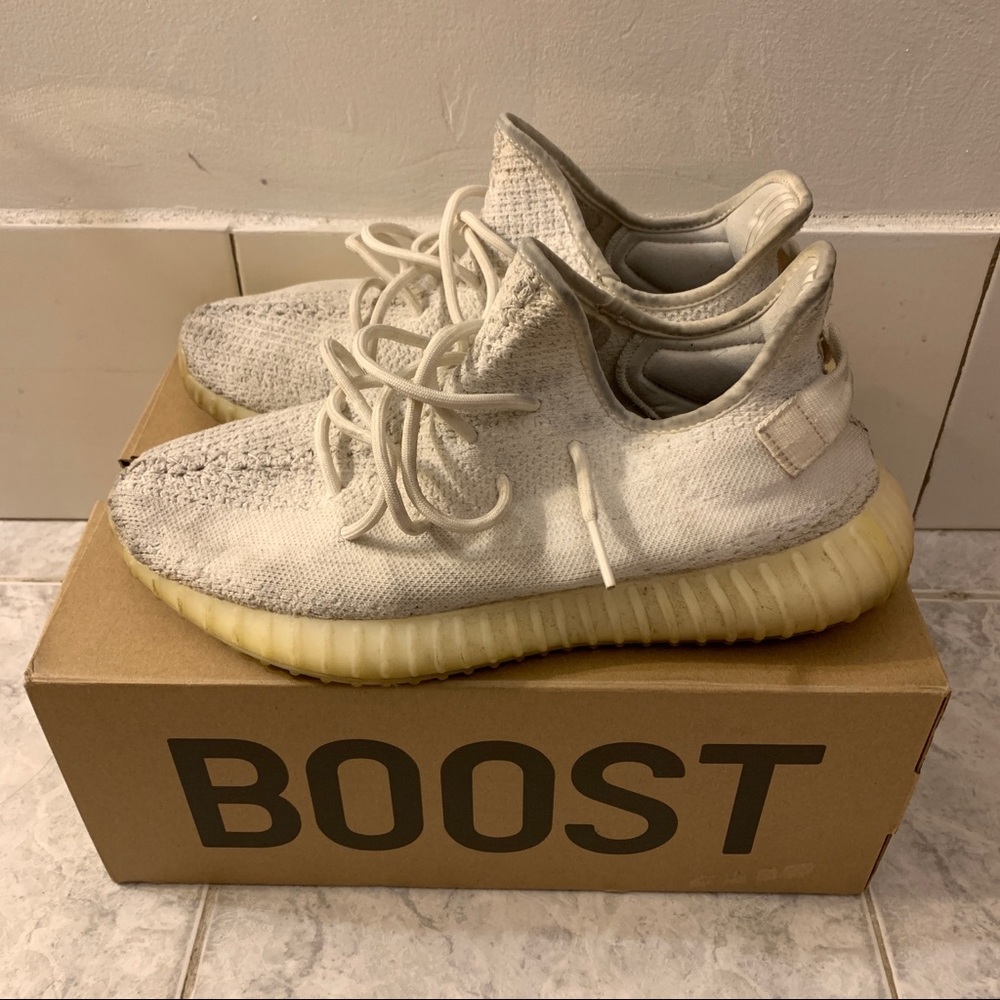 Yeezy 350 Cream/Triple White Sneakers Size 10.5M - Picture 5 of 10